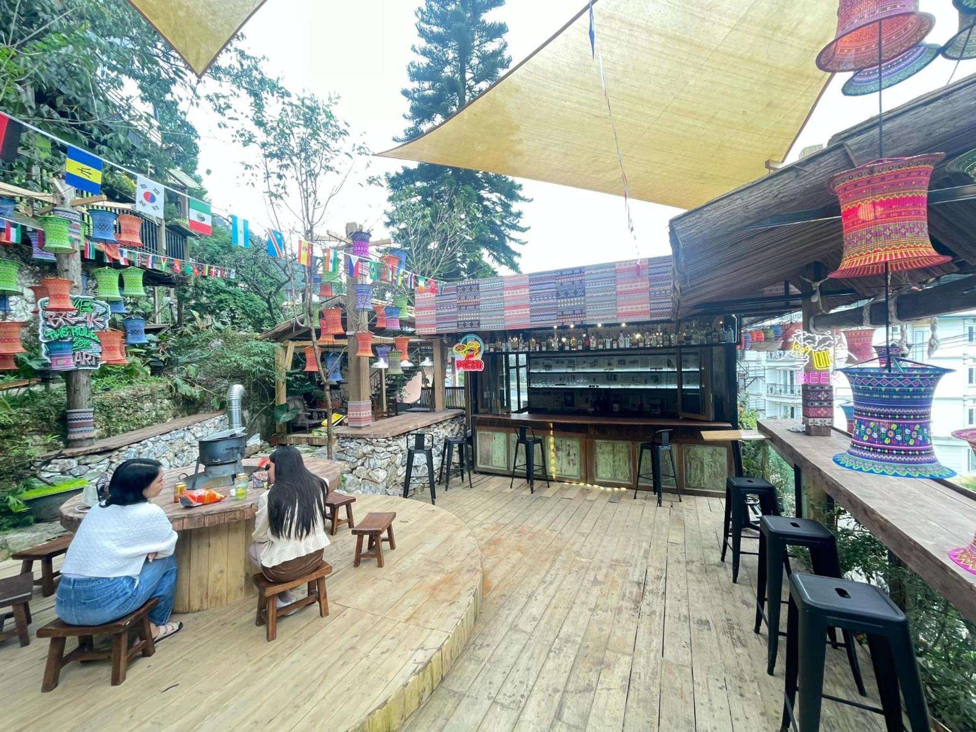 Hillside Sapa Hotel Exterior photo